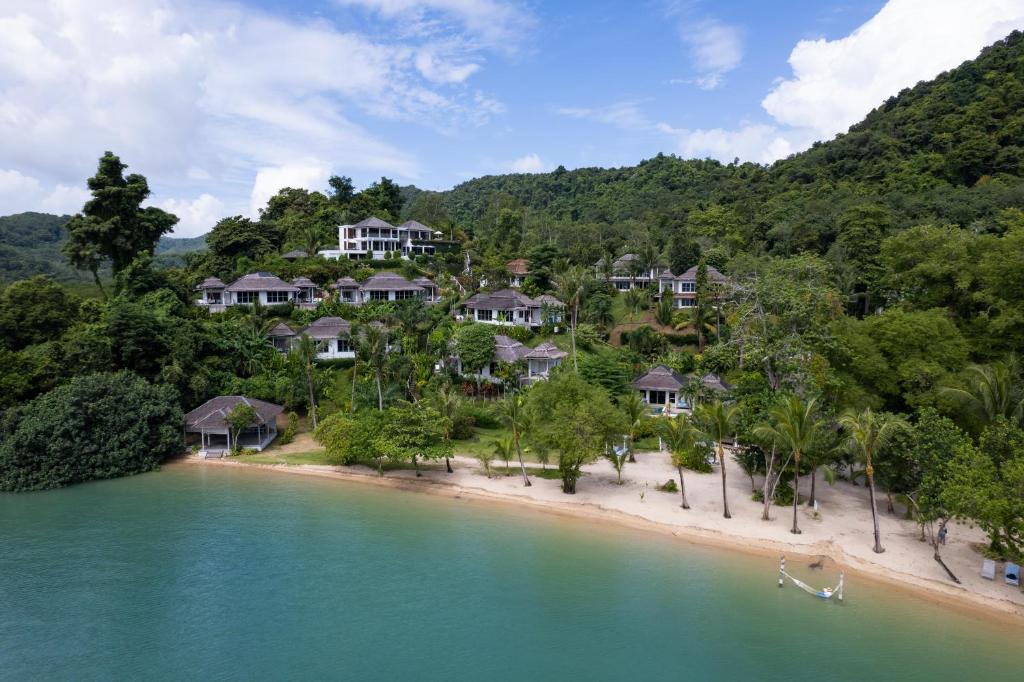 Paradise Koh Yao