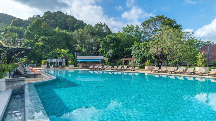 04 gallery swimming pool01 1024x621 1