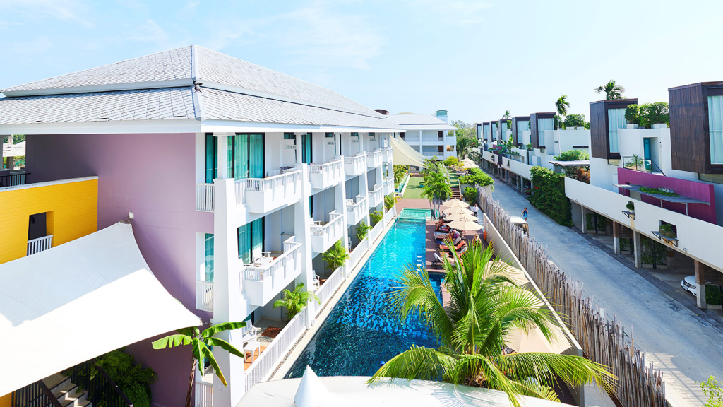 Exterior with Pool 2 2