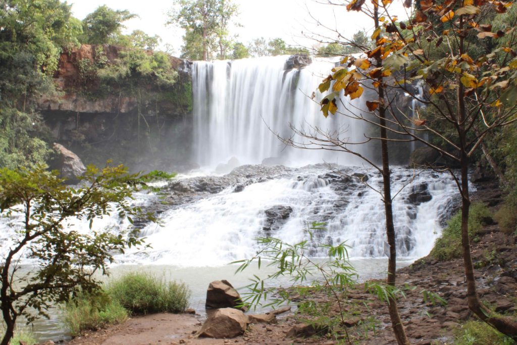 Busra Waterfall Mondulkiri Province 1